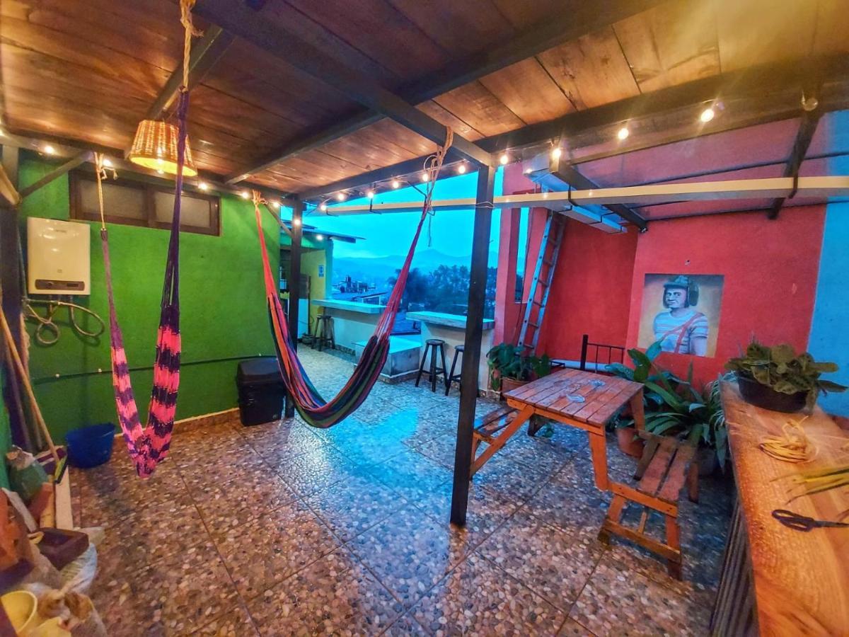 Hostal El Alebrije Valle de Bravo Exterior photo